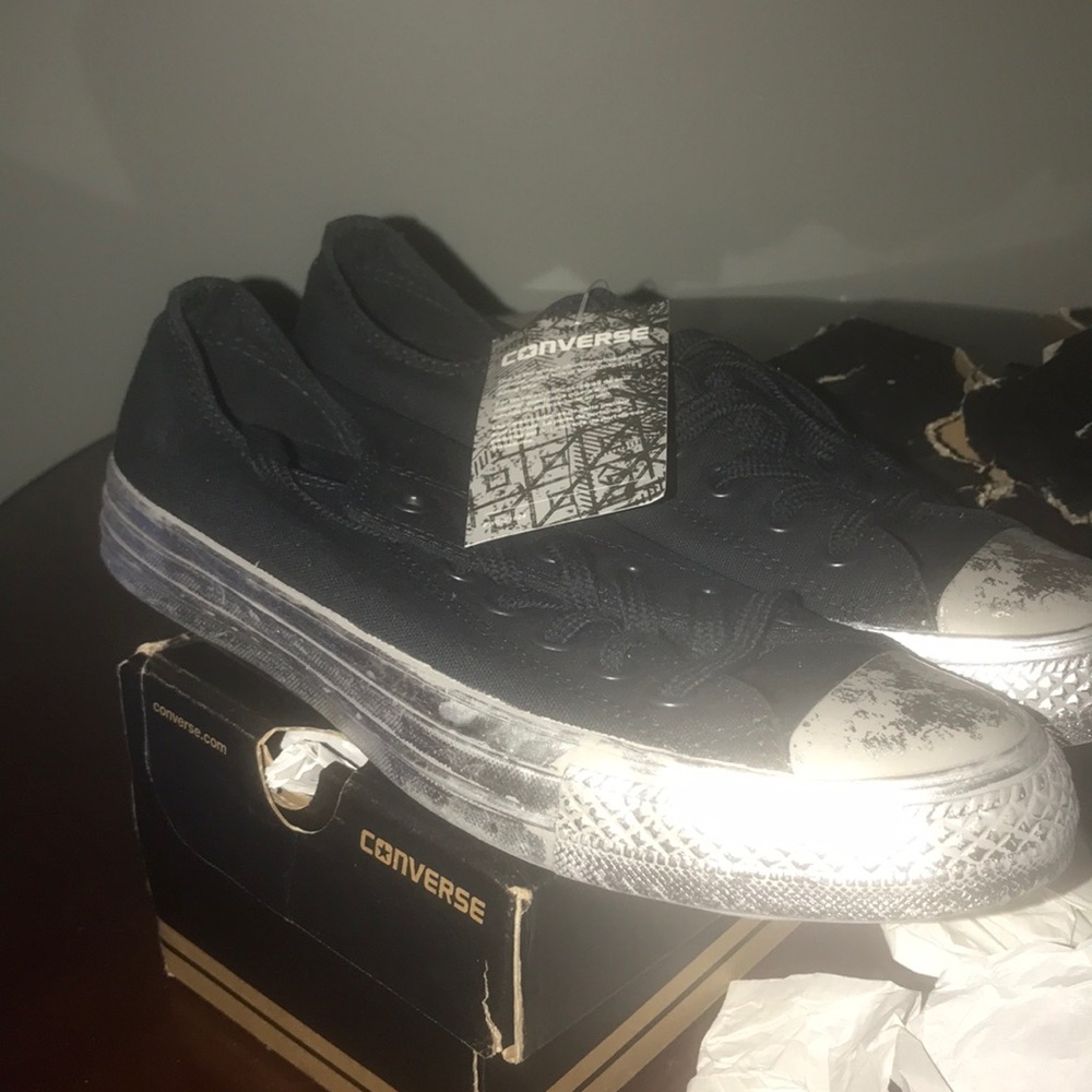 Brand new Converse